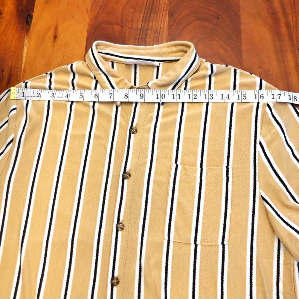 Double Zero Pastel Yellow Stripes Short Sleeves Button Down Shirt Blouse. Medium - Picture 10 of 12